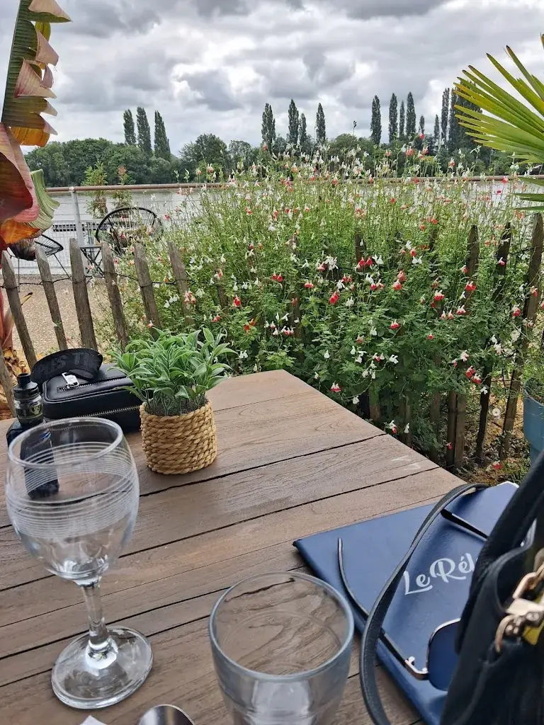 Le Réfectoire_Duclair_slider_image_1