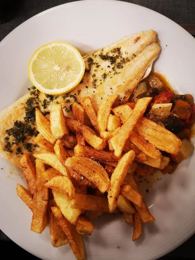 Domenge Gérard restaurant in Marlioz