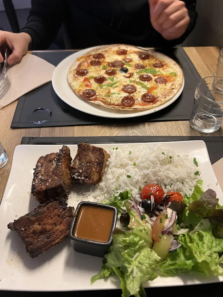 Sélim Ben_Restaurant Les Tamarins_Hague_review