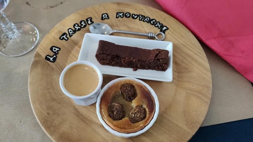 Menu_A la Tasse à Moustache_Thonon-les-Bains_image_1