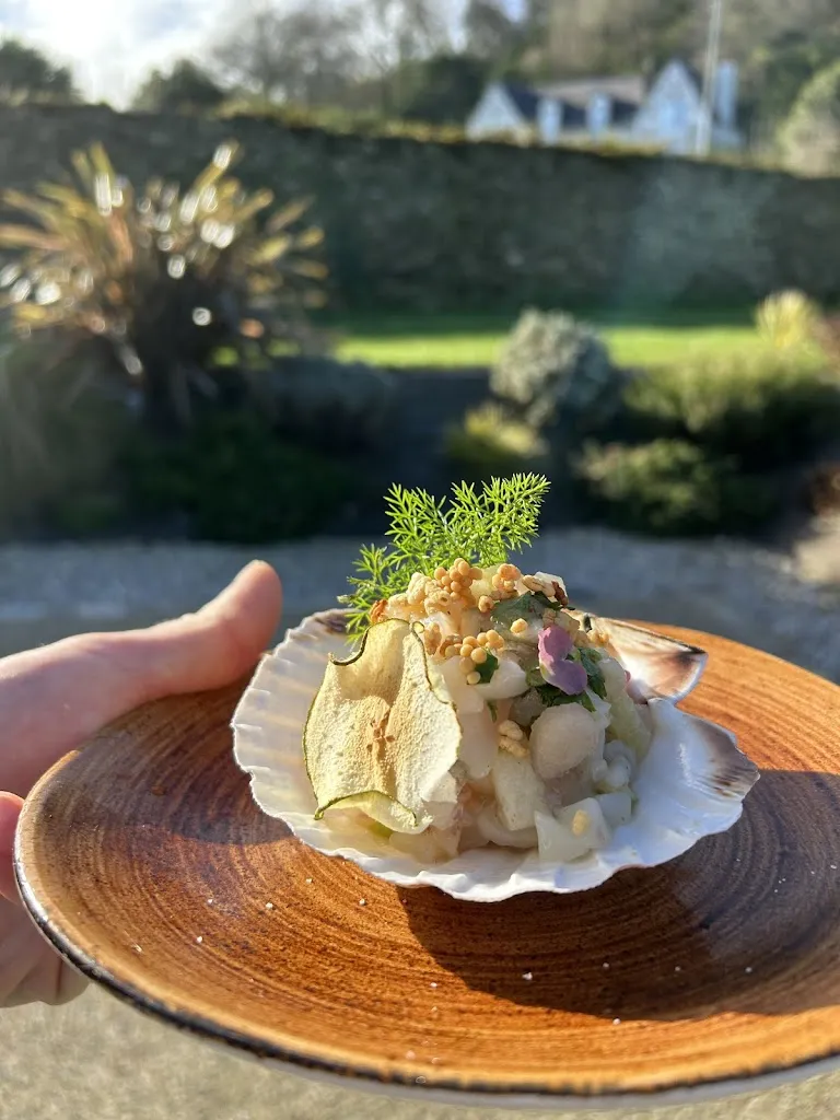 Le Ti Poui_Hague_slider_image_2