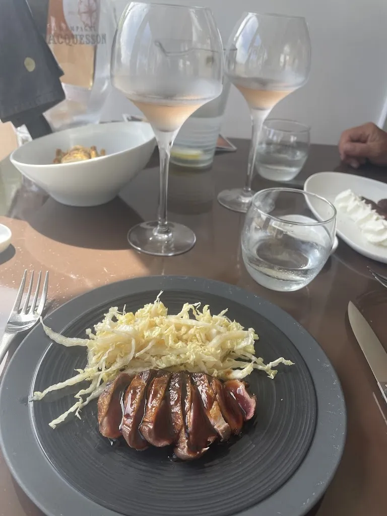 Arjen Drok_Le Moulin à Vent_Hague_review