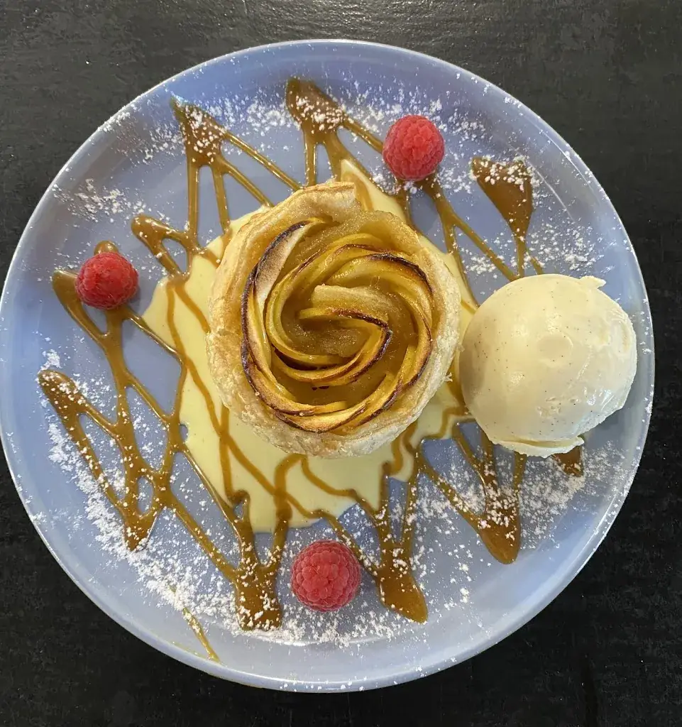 Le Racine_Hague_slider_image_2