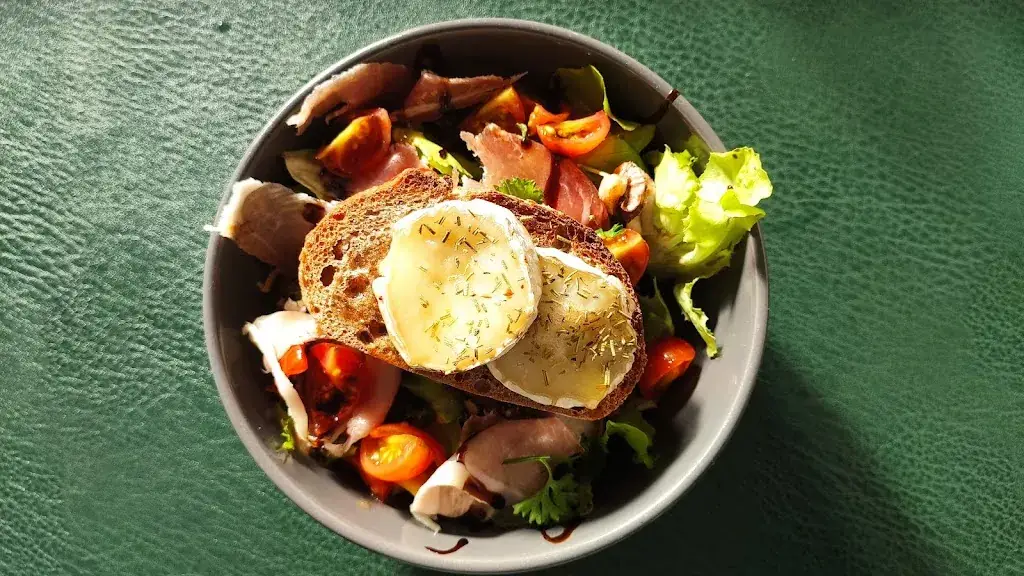 Le Racine_Hague_slider_image_3