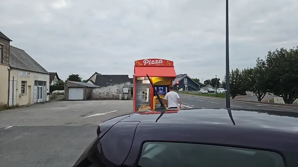 La Pizza Garnie_Hague_slider_image_3