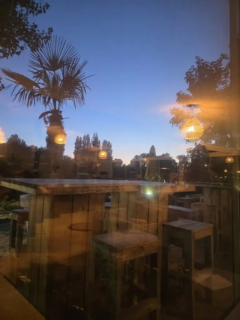 Béatrice Biquillon Gaillot_L'Estival | Restaurant Festif - Bar à Cocktails_Belbeuf_review