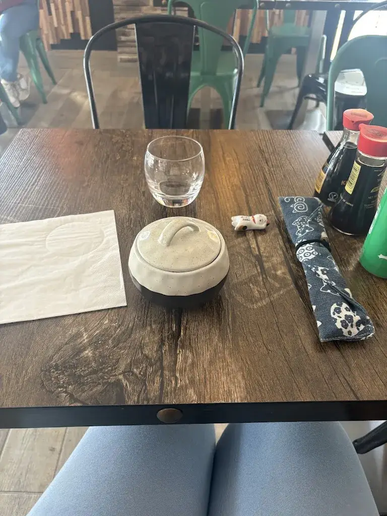 Marine Castel_sushi Z_Belbeuf_review