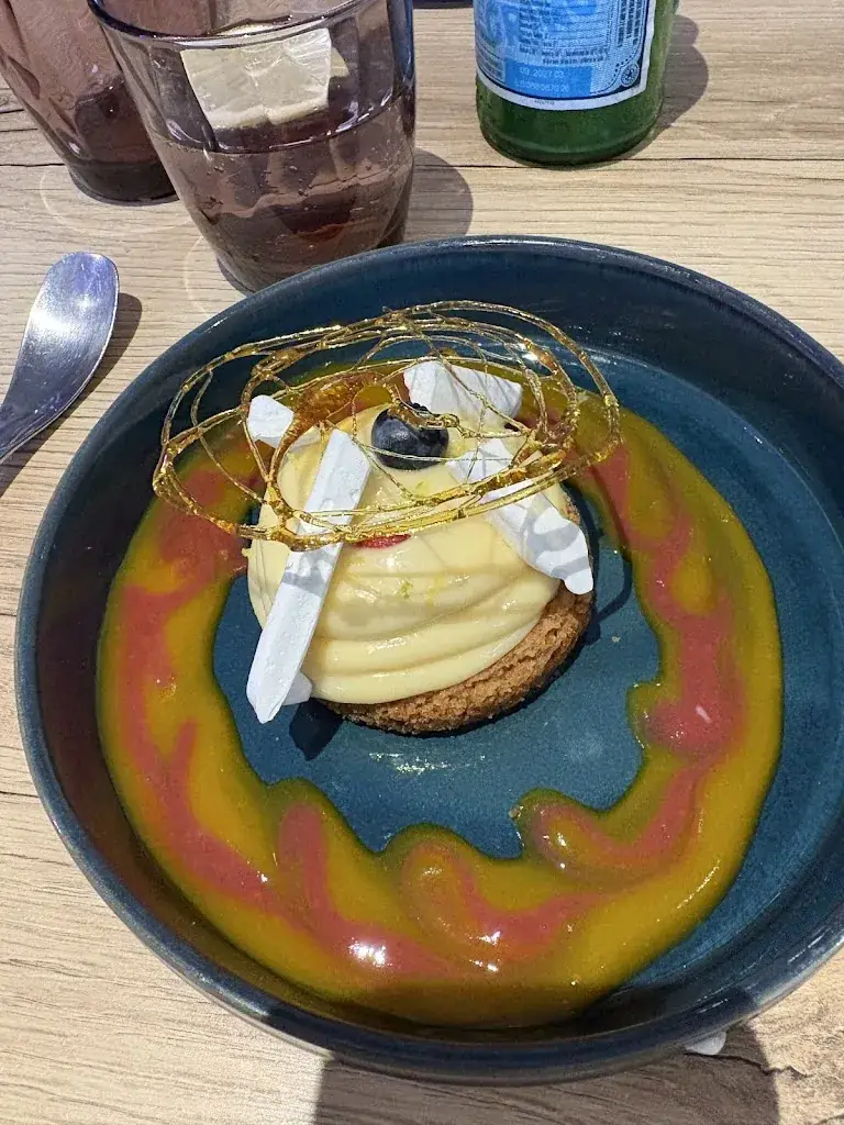 Laetitia Gastaldi_La Calèche_Beaumont-le-Roger_review