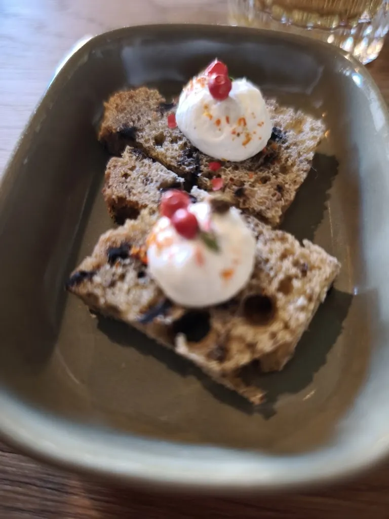 Anne Marie Lepage_L'Authentique_Beaumont-le-Roger_reseña