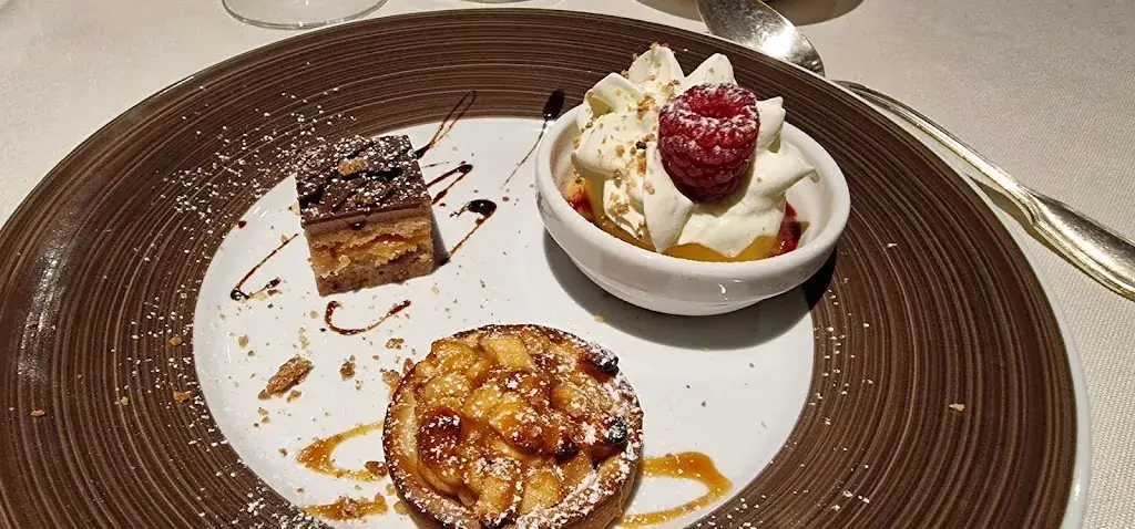 L'Etape Louis XIII_Mesnil-en-Ouche_slider_image_2