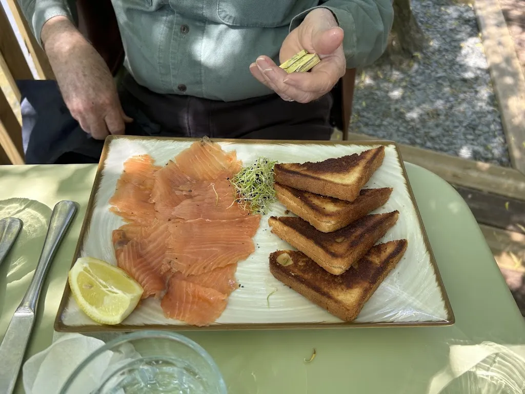 Christie Hall_Le Moulin de la Galette_Bayeux_review