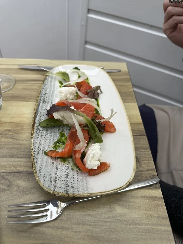 Meghan Mccormick_Gourmandise & Tradition_Bayeux_review