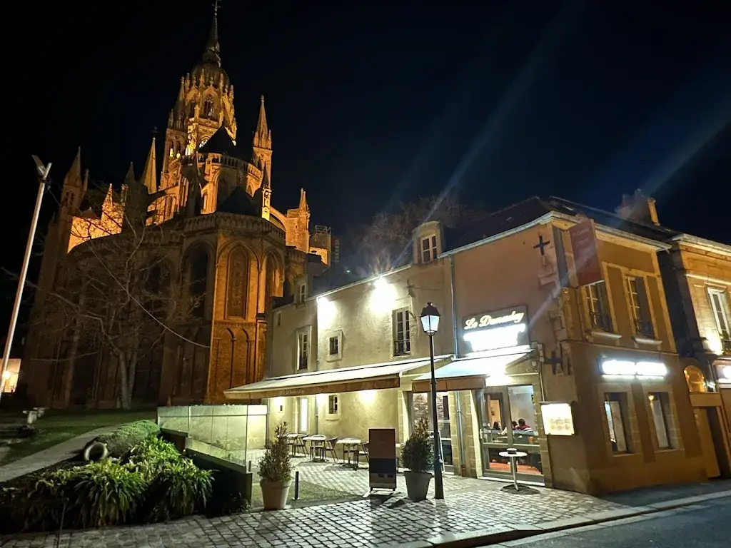 Byron Farrow_Le Domesday_Bayeux_review