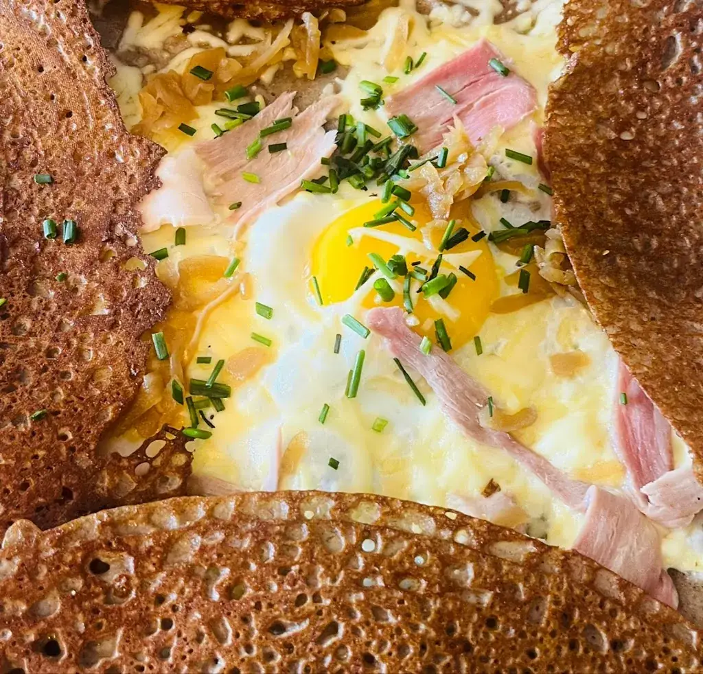 CREPERIE EUGENIE_Bayeux_slider_image_3