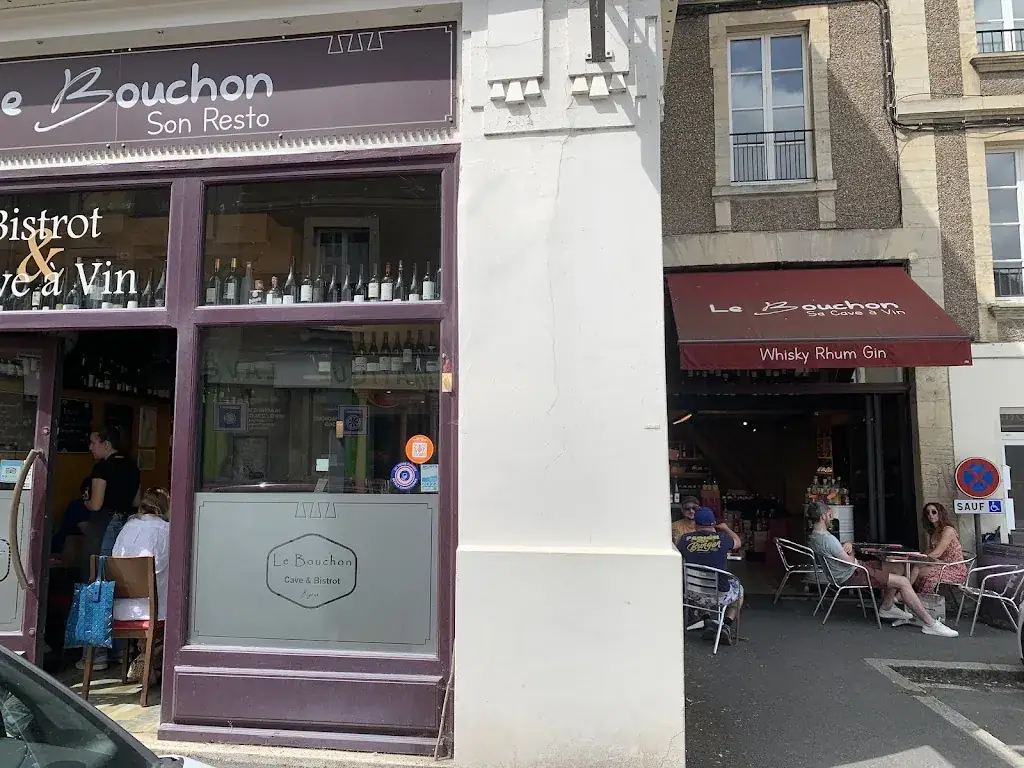 Panos DenLeo_Le Bouchon_Bayeux_recensione