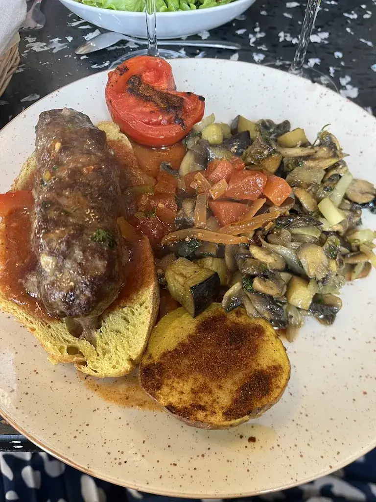 Le Sidiani_Bayeux_slider_image_2