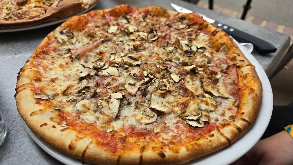 Le Saint Jean_Bayeux_slider_image_2