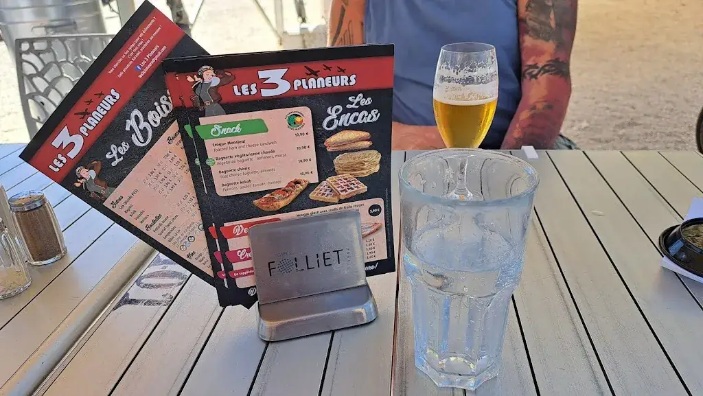 Menu_Les 3 Planeurs - restauration en continu_Bénouville_image_7
