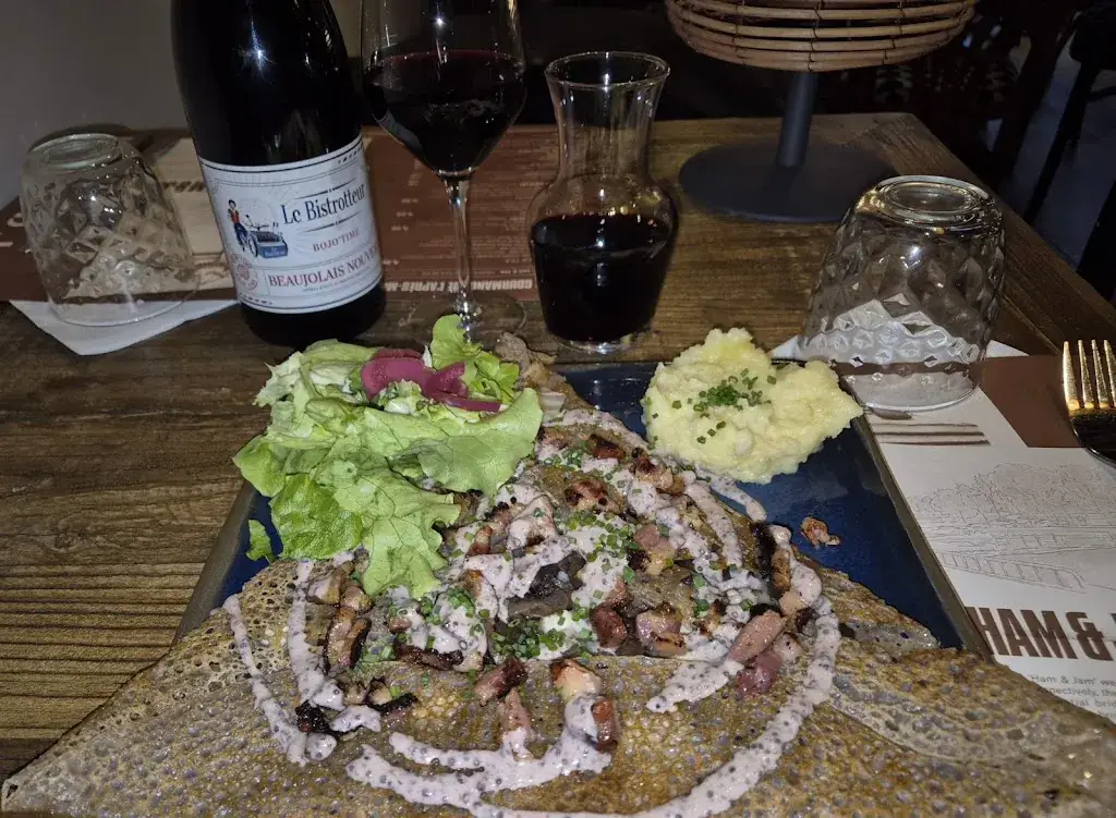 Roger Lifton_Crêperie Ham and Jam_Bénouville_review