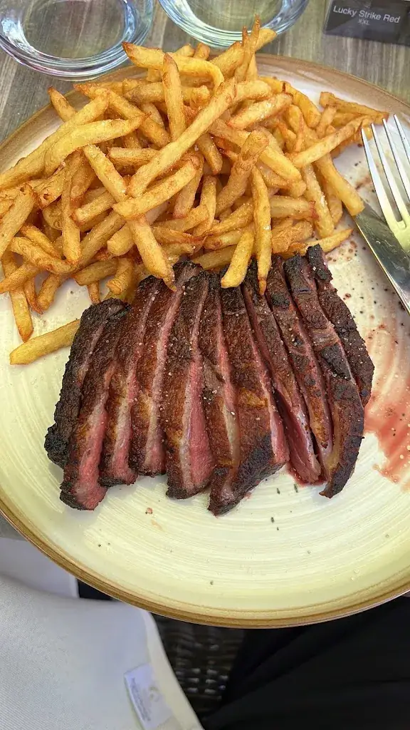 Restaurant - Café de la Paix_Bellême_slider_image_2