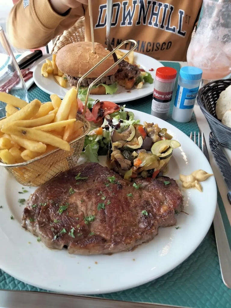 Didier lgt_La Voile_Bernières-sur-Mer_reseña