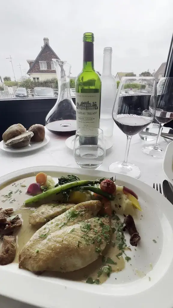 Hôtel-Restaurant La Crémaillère_Courseulles-sur-Mer_slider_image_2