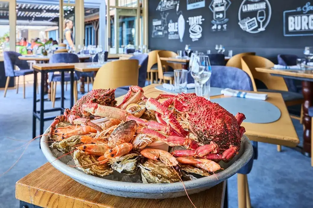 Restaurant La Maison Bleue_Courseulles-sur-Mer_slider_image_3