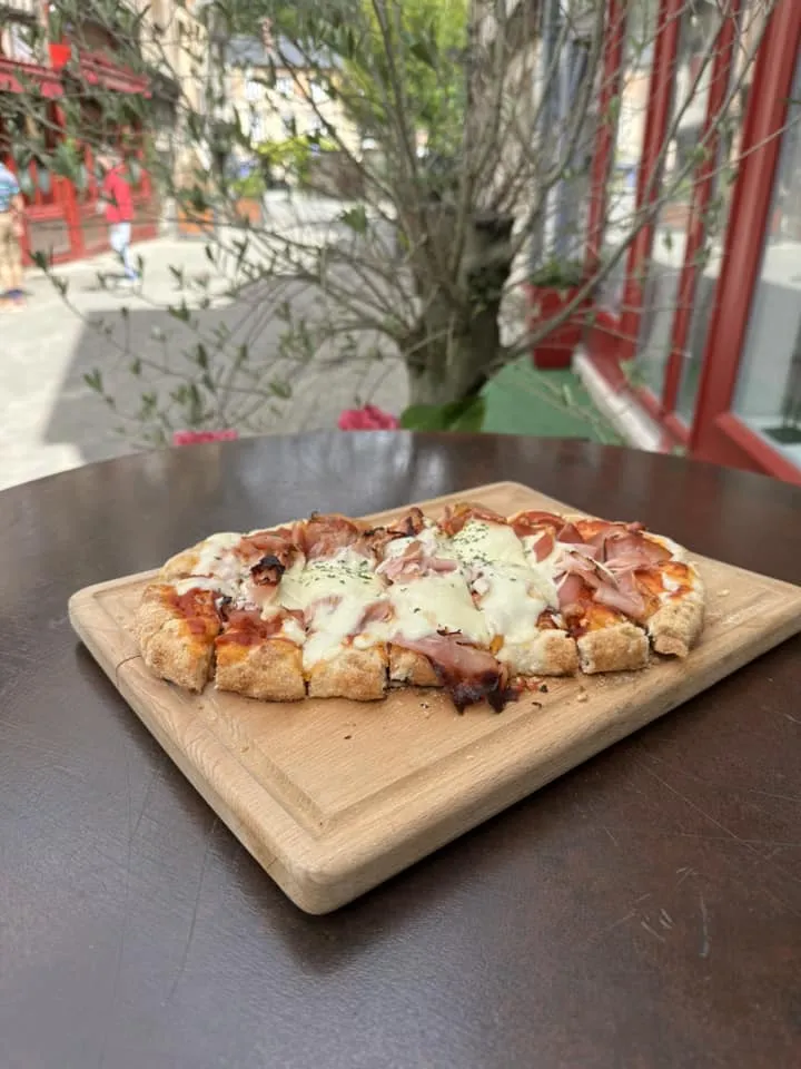 La Bodega_Bernay_slider_image_2