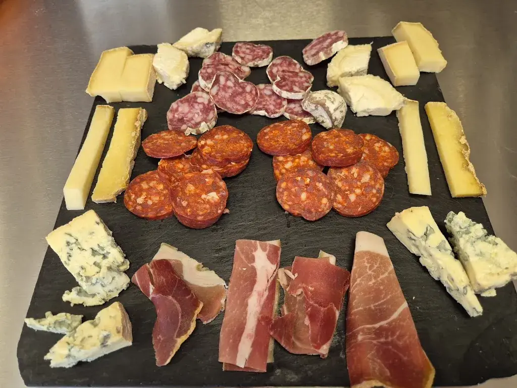 Le Farfa'Dés_Gannat_slider_image_2