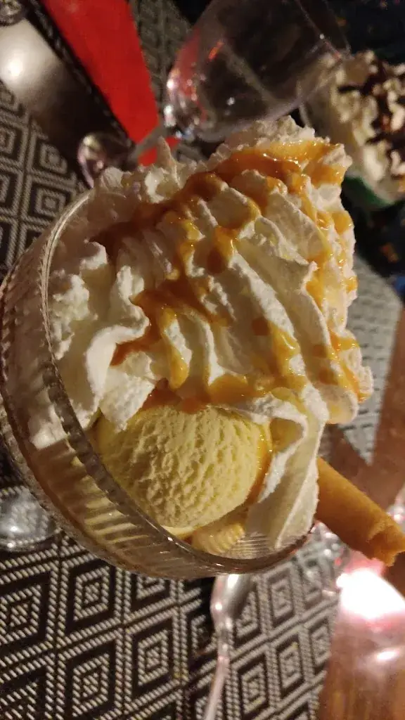 Zi'eer_La Crêpe d'Or_Bernay_review