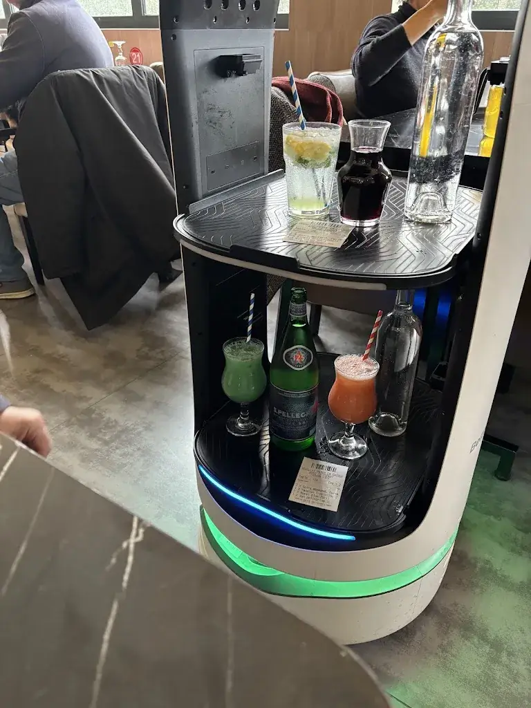 isabelle guillaumin_Bienvenue_Bernay_review