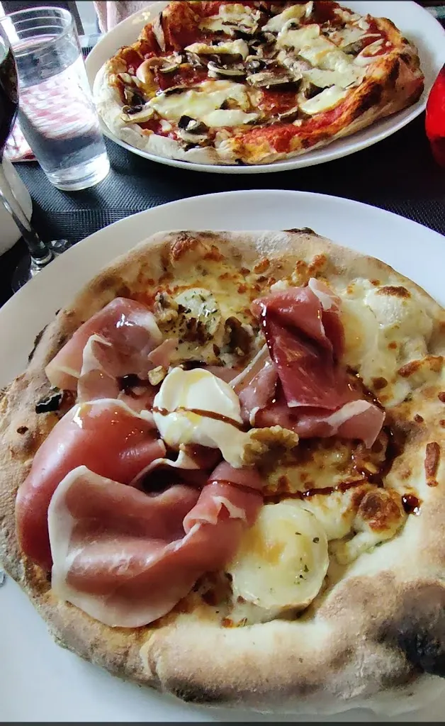 Bacio D'ell Angelo_Bernay_slider_image_1