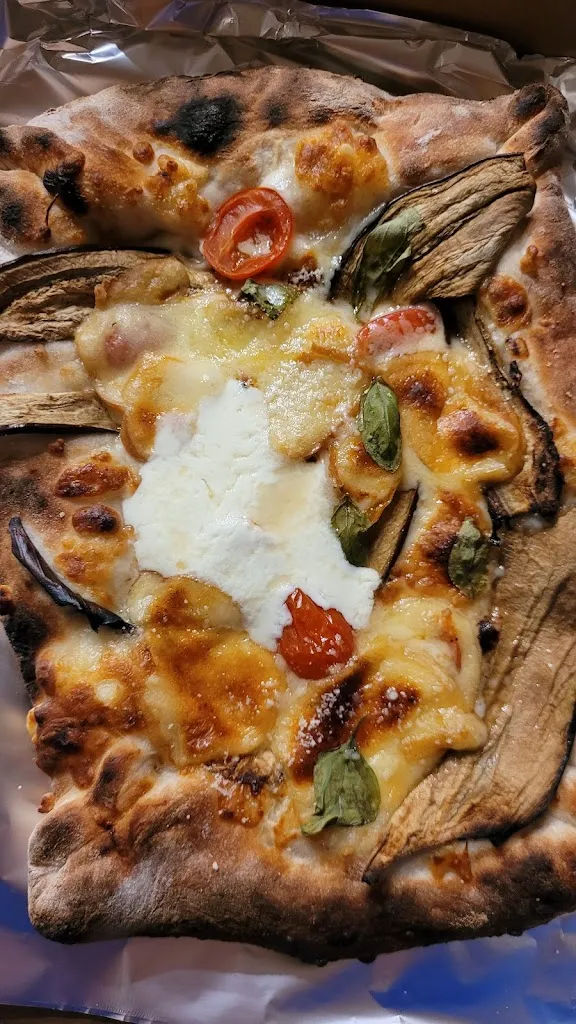 Bacio D'ell Angelo_Bernay_slider_image_2