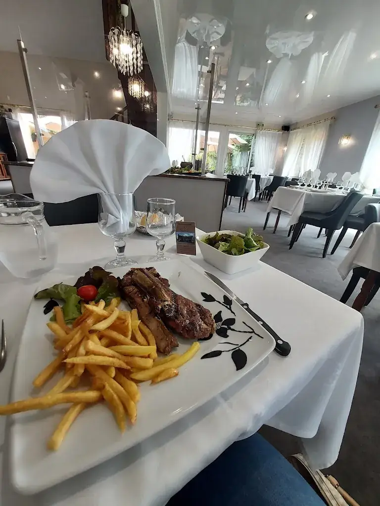 Menu_La Fontaine_Bernay_image_5