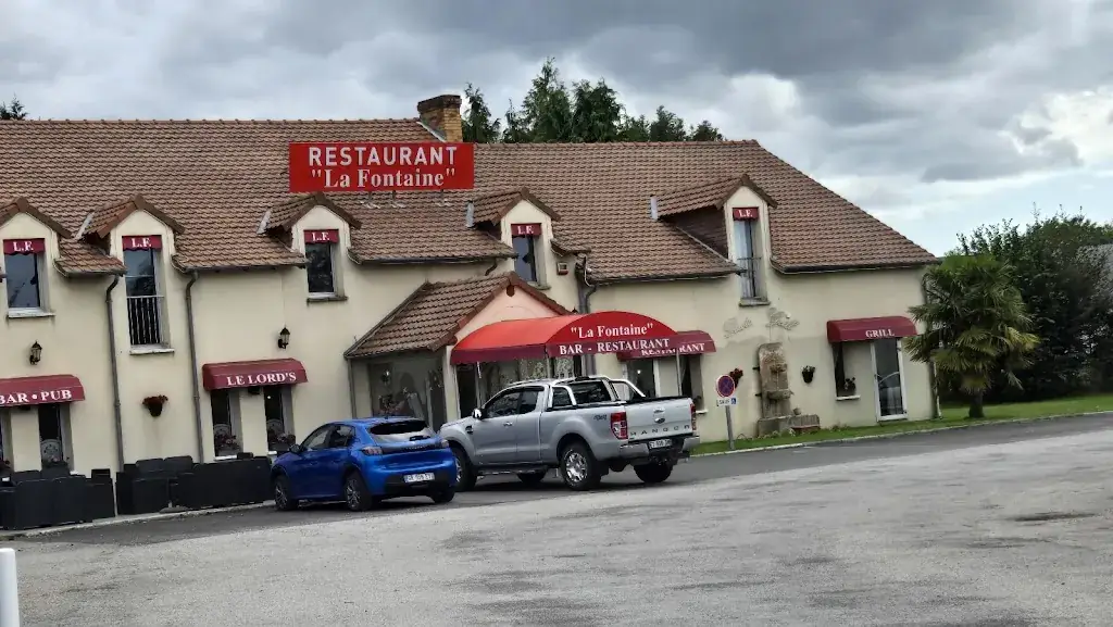 La Fontaine restaurant in Bernay