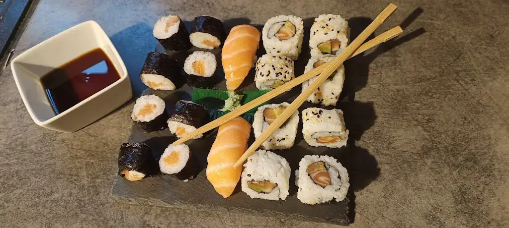 catherine balbeurre_Le Bon-Bon_Bernay_review