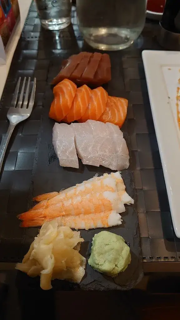 Menu_Sushi rolls_Bernay_image_5