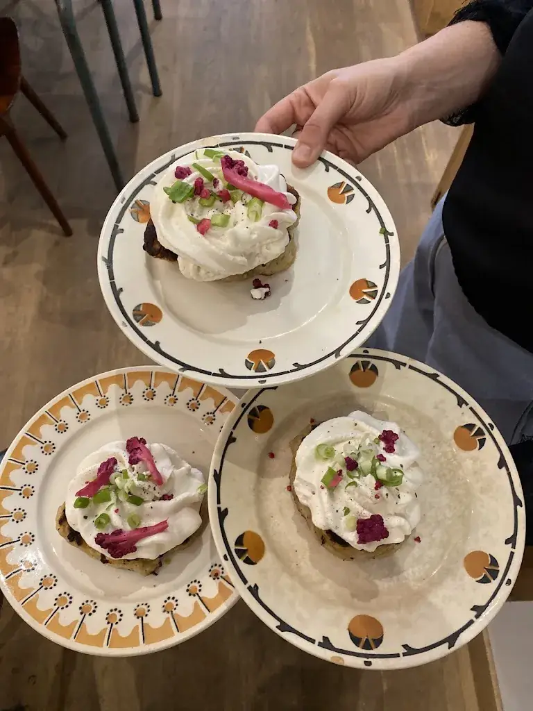 L'ordonnance_Lisieux_slider_image_2