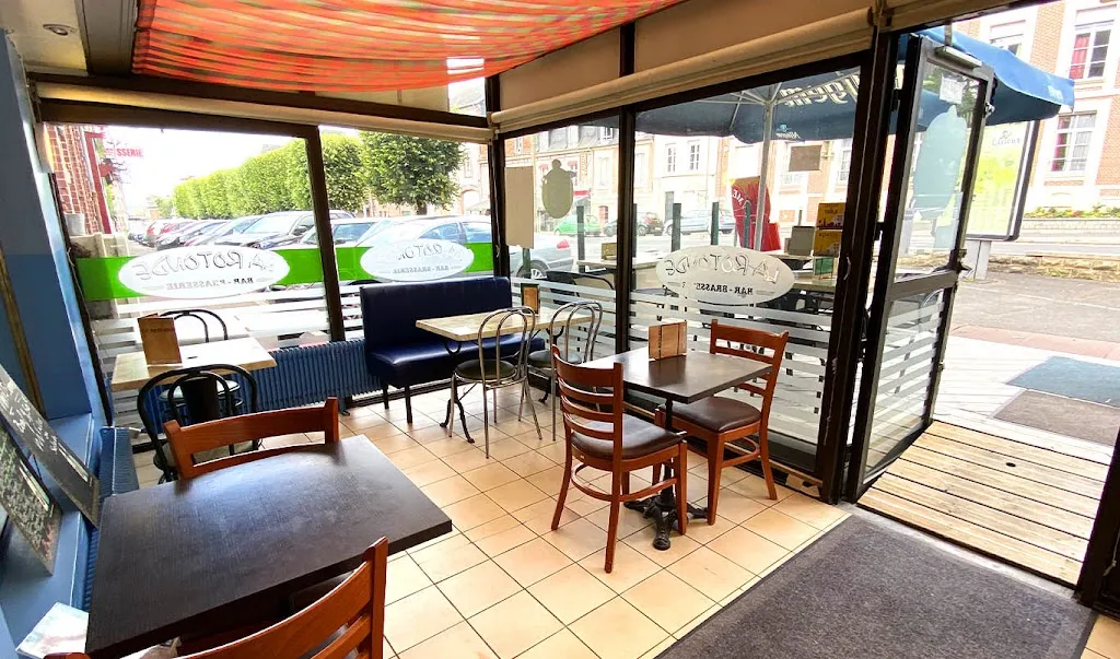 La rotonde Lisieux restaurant in Lisieux