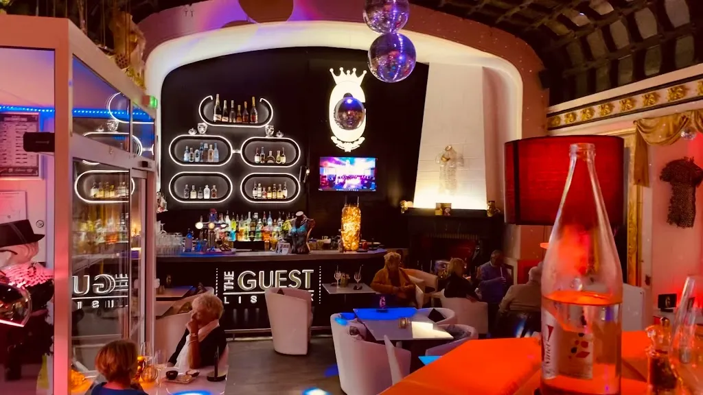 The Guest Lisieux_Lisieux_slider_image_2