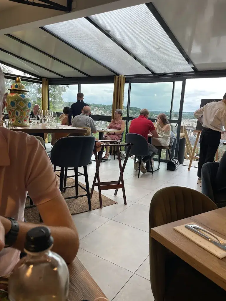 Nicolas V. _Il Frascati_Lisieux_review