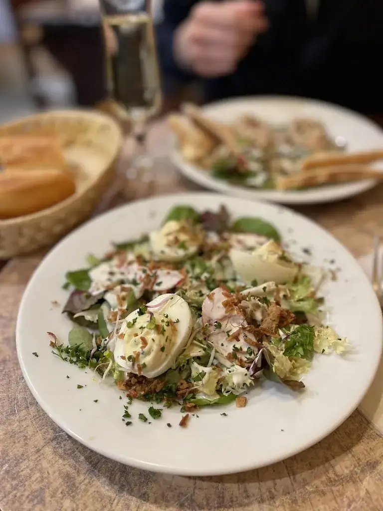 Ivy Kan_Le croq’eure_Beuzeville_review