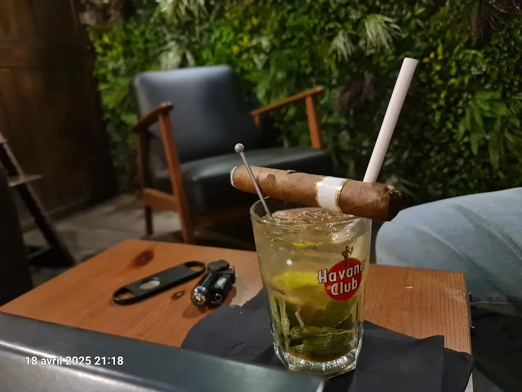 athis ATHIS_Le Cohibar_Beuzeville_review