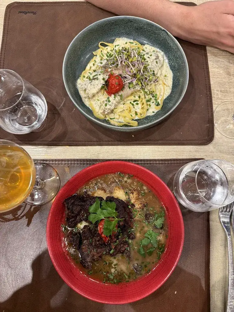 Nadja Kurbanova_L Envie_Honfleur_reseña