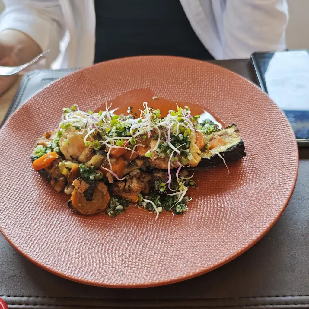 L Envie_Honfleur_slider_image_3