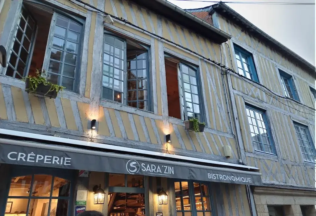 SARA’ ZIN_Pont-Audemer_slider_image_3