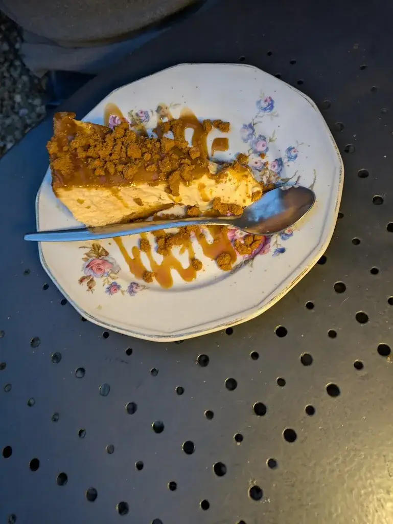 Iwan Davies_Mamie Louise_Honfleur_recensione