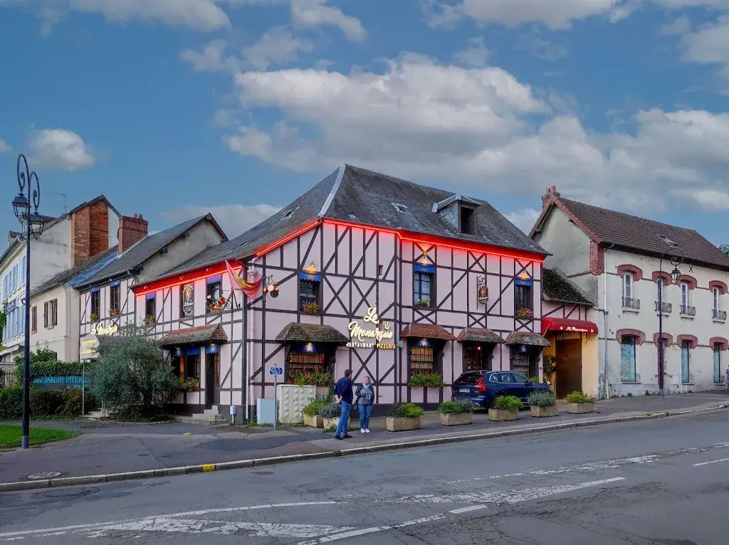 Guy B._le monarque_Gisors_review