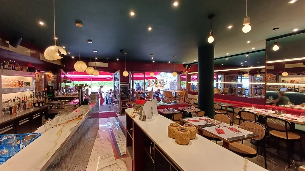 La Terrasse_Rouen_slider_image_3