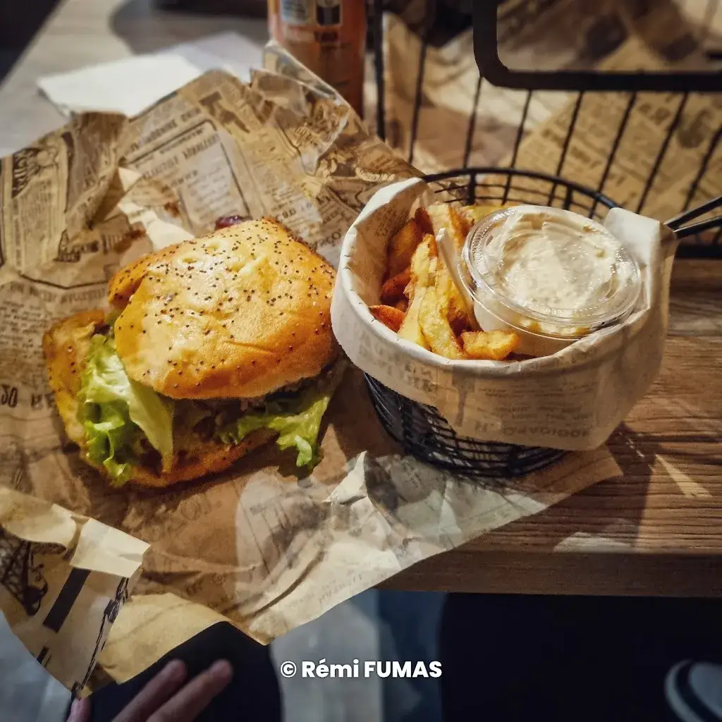 Rémi Fumas_La Mine Burgers & bieres FIRMINY_Firminy_recensione